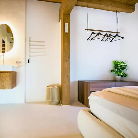 Penthouse N'4 With Rooftop Whirlpool - An Alpenluxus Appartement, Tyrol *