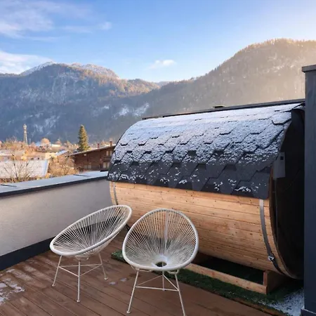 Penthouse N'4 - Rooftop Terrace, Sauna & Whirlpool Access * Kramsach