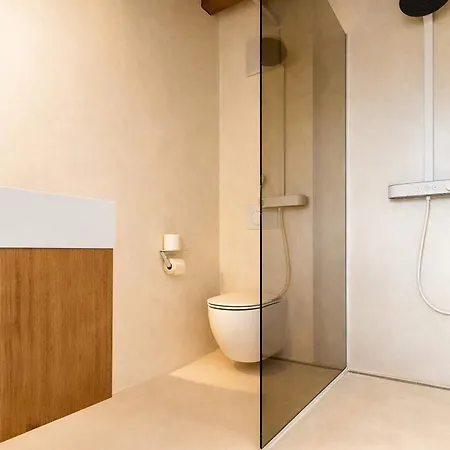 Penthouse N'4 - Rooftop Terrace, Sauna & Whirlpool Access *